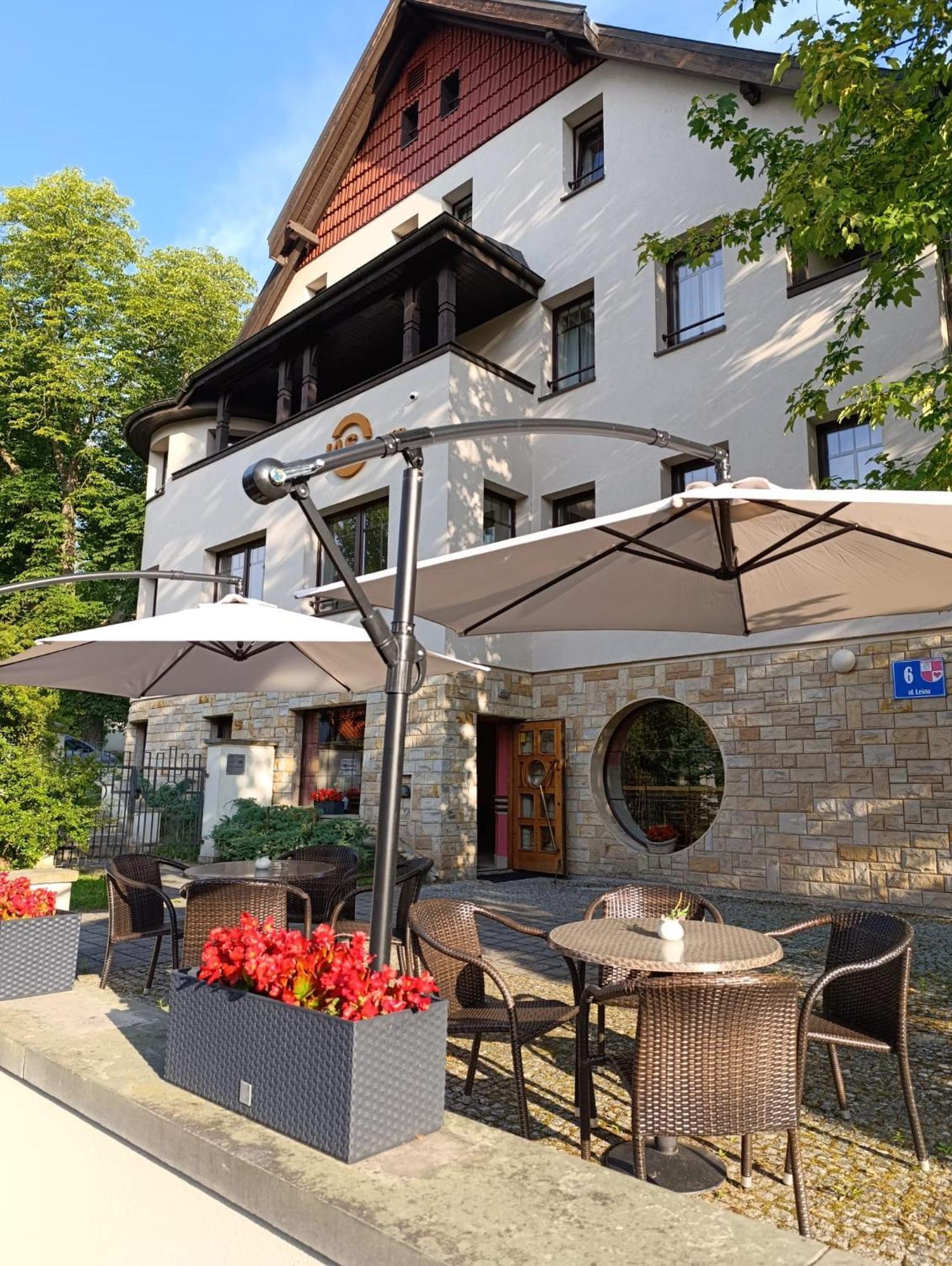 Jasny Dwor Hotel Polanica-Zdroj Exterior photo